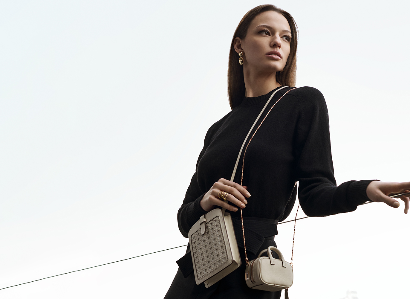 prova alt donna in transenna